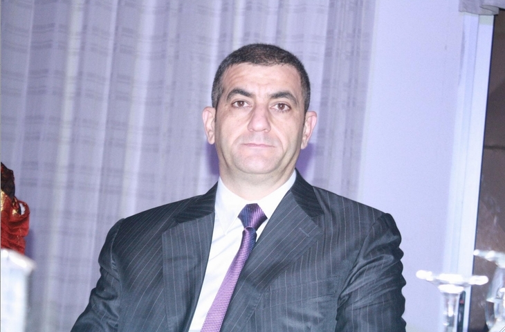 Deuil / Décédé en février 2012	- Cela fait 40 jours que Ibrahim Ezzedine a quitté les siens